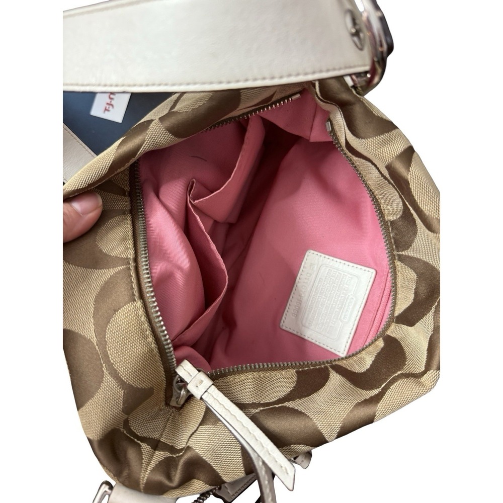 COACH Signature Shoulder Bag F15068 Tan/Brown Canvas/Leather Shoulder Purse. - Picture 8 of 8